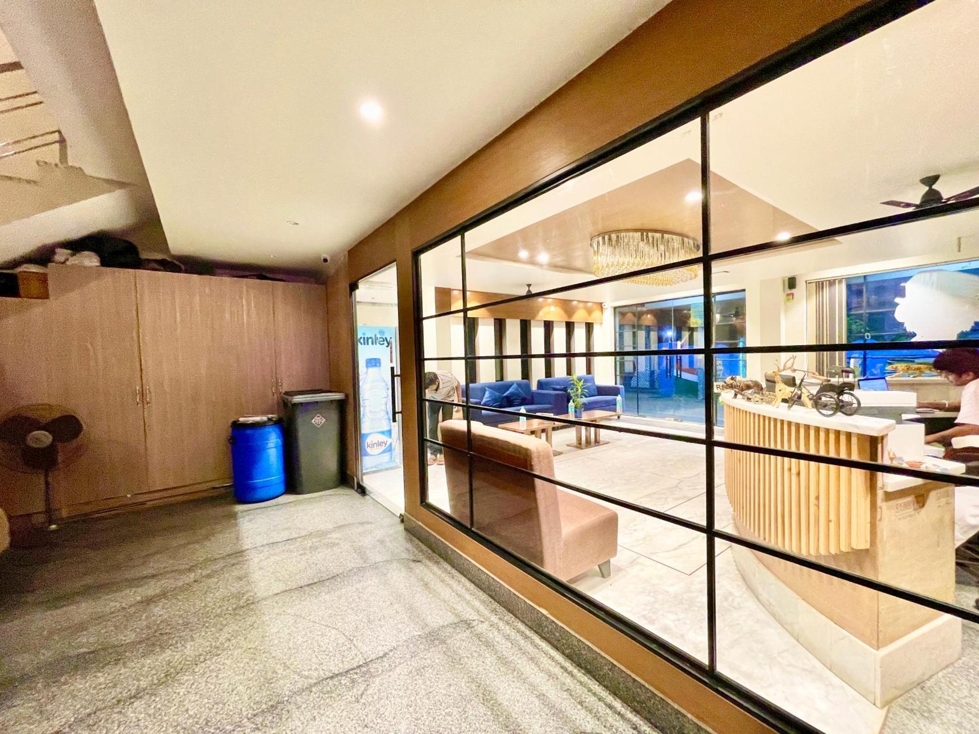 Hotel Rb International ! Puri Near-Sea-Beach-And-Temple Fully-Air-Conditioned-Hotel With-Lift-And-Card Payment Accepted-Parking-Facility, Best Hotel In Puri Bagian luar foto
