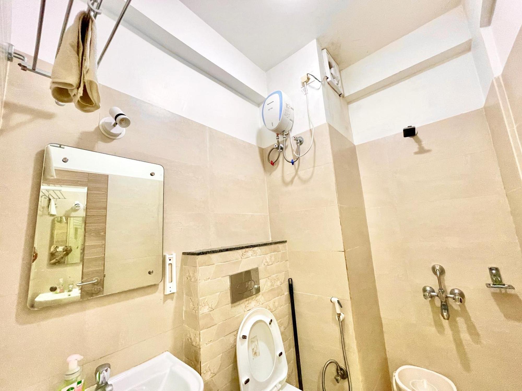 Hotel Rb International ! Puri Near-Sea-Beach-And-Temple Fully-Air-Conditioned-Hotel With-Lift-And-Card Payment Accepted-Parking-Facility, Best Hotel In Puri Bagian luar foto